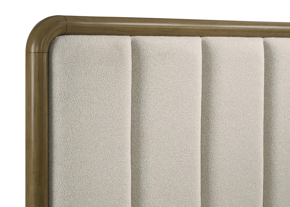 Amsbury Panel Bed